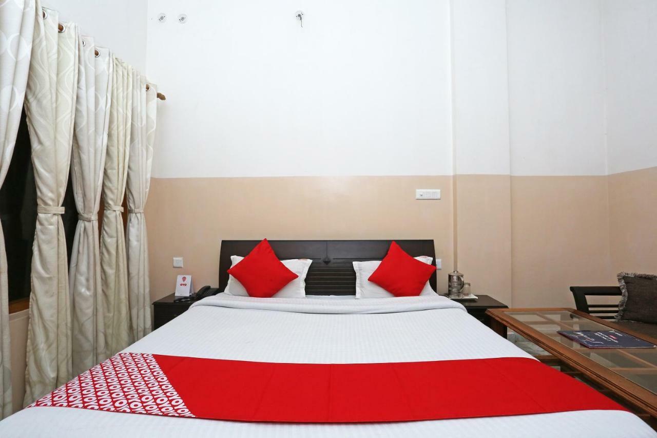 Oyo 19638 Hotel Jay Continental Almora Eksteriør bilde
